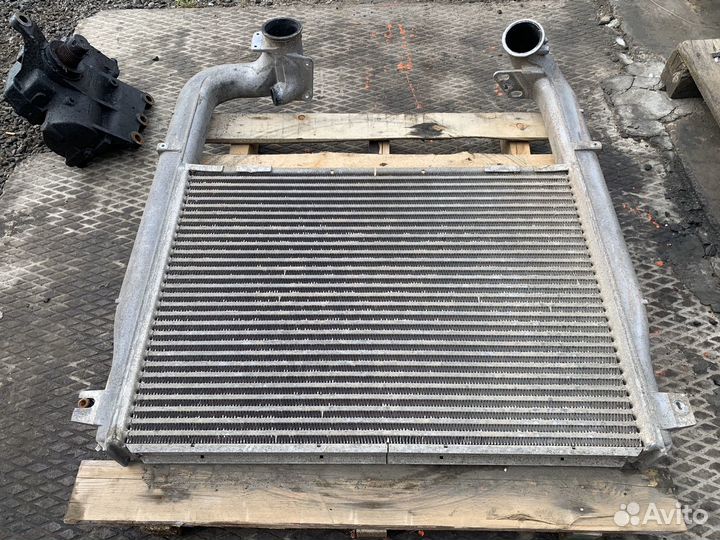 Интеркулер scania 1747660 Скания