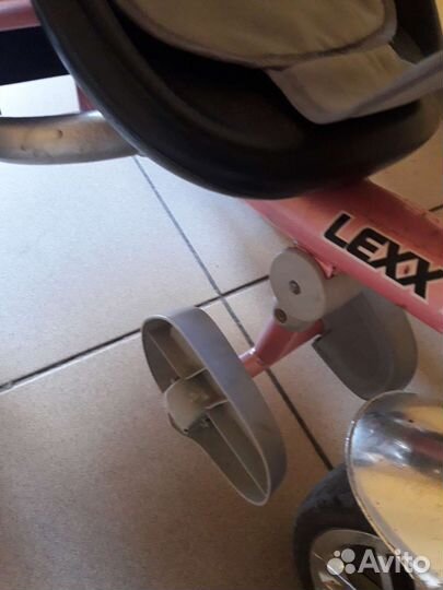 Трехколесный велосипед