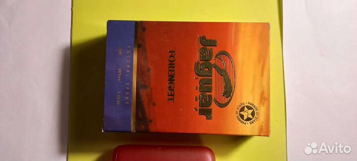 Пустые флаконы от парфюма