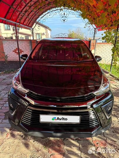 Toyota Prius Alpha 1.8 AT, 2016, 123 000 км