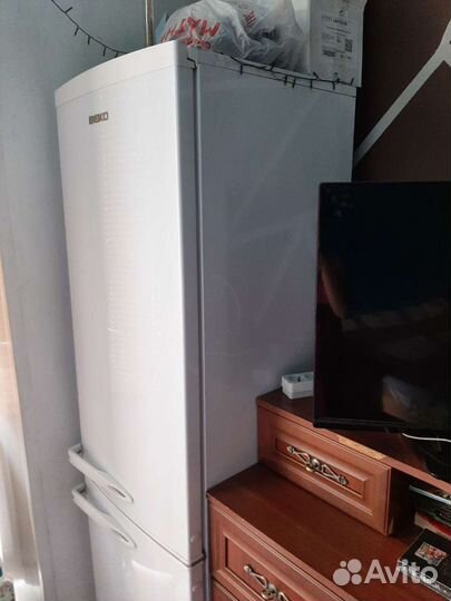Холодильник бу не морозит