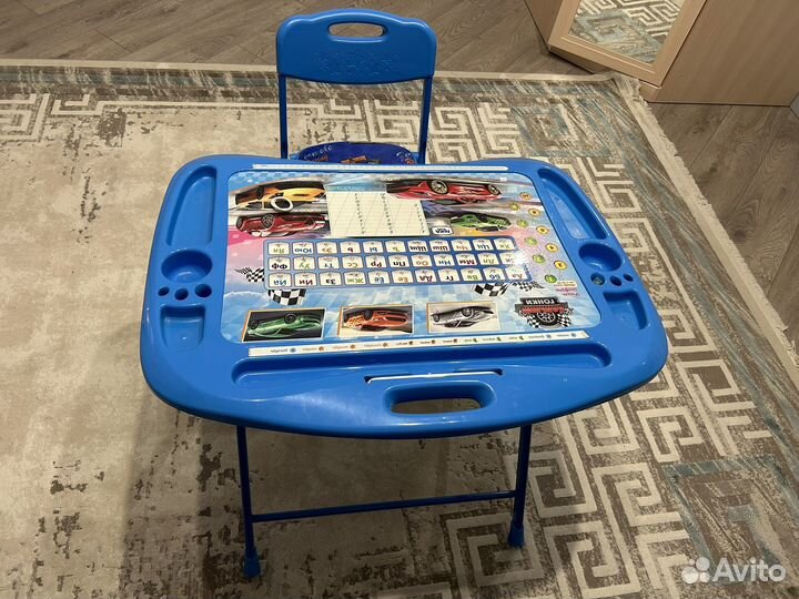 Детский комплект стол и стул