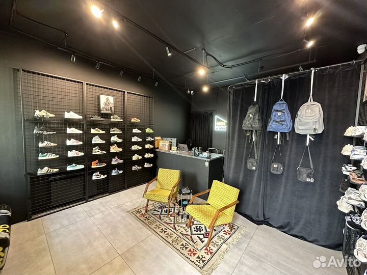 Готовый бизнес Магазин Кроссовок