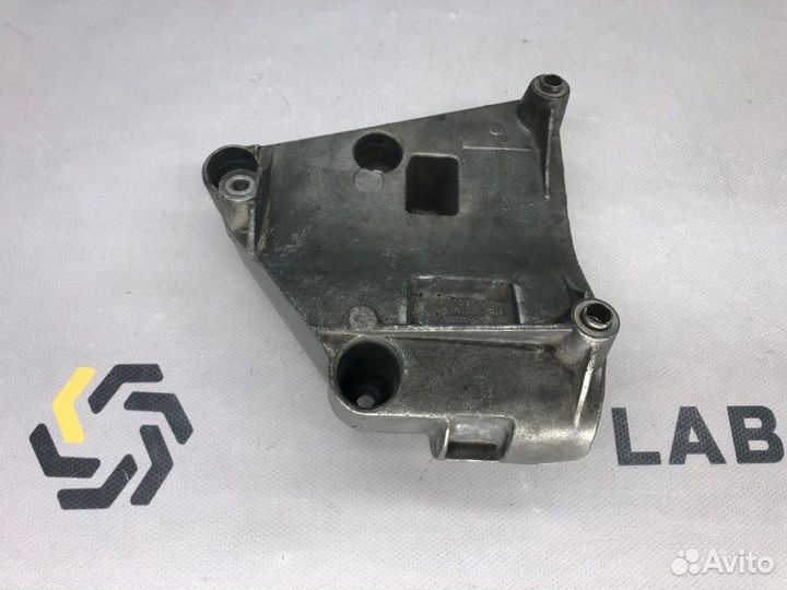 Кронштейн компрессора кондиционера Bmw 5 E60