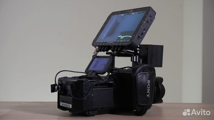 Sony FS700R (4k) / Odyssey 7q+ (2ssd 256гб)