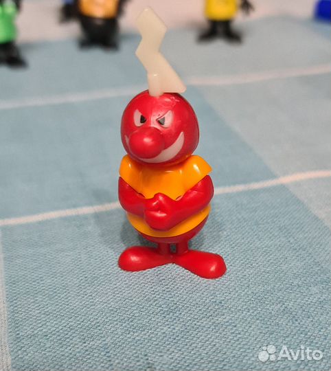 Игрушки из киндера