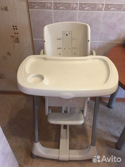 Стульчик для кормления