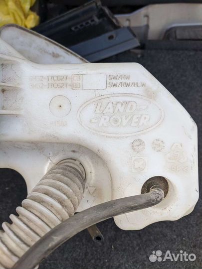 Бачок омывателя Land Rover Freelander 2