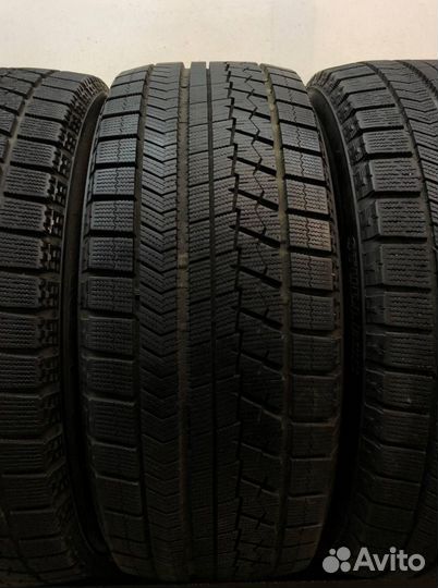 Bridgestone Blizzak VRX 225/55 R17 98W