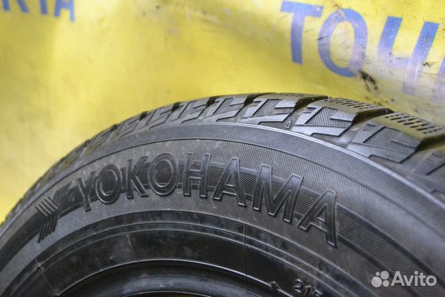Yokohama Ice Guard IG50 215/65 R16