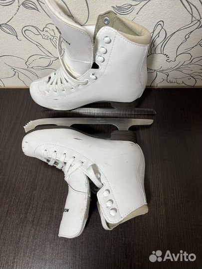 Коньки детские