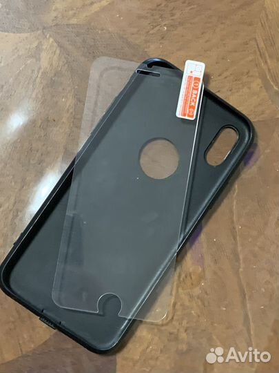 Стекла и чехлы для телефона