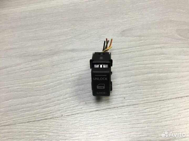 Блок управления TSG двери передний левый Nissan