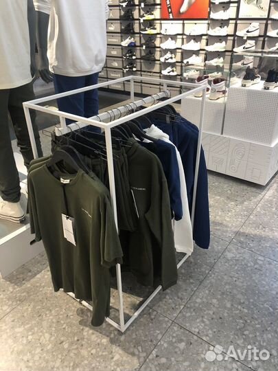 Вешалка напольная