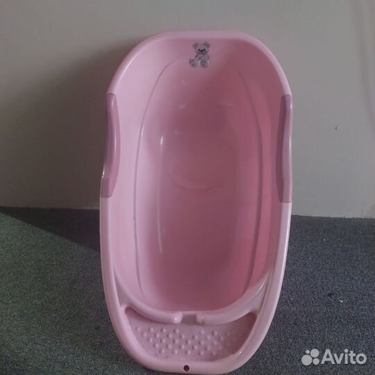 Ванночка для купания новорожденного