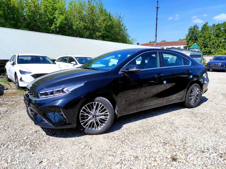 Kia Cerato 2.0 AT, 2023, 10 км