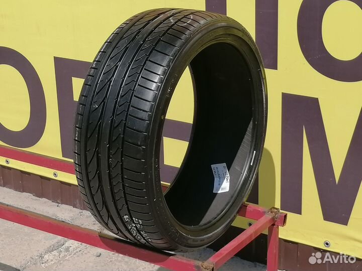 Bridgestone Potenza RE050A 245/35 R20