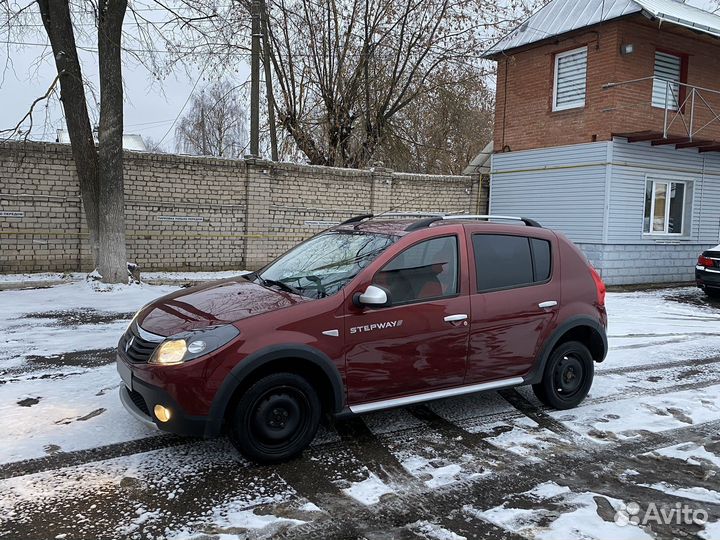Renault Sandero Stepway 1.6 МТ, 2012, 97 400 км