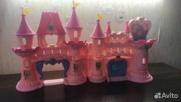 Детский замок для игр
