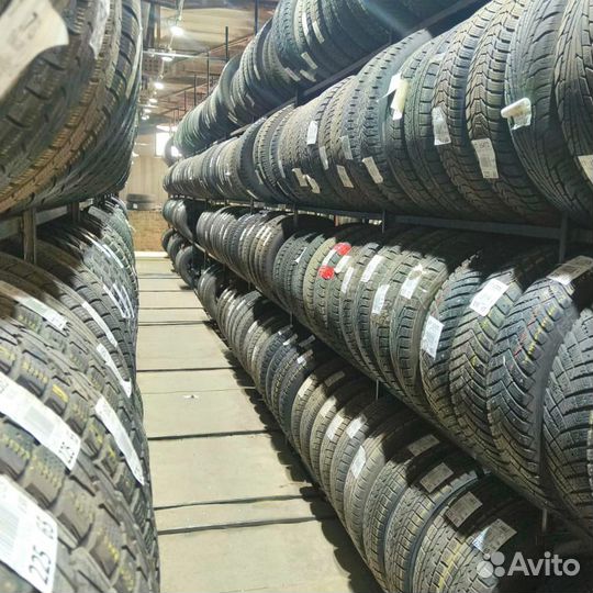 Nexen N'Priz AH8 215/50 R17 86L