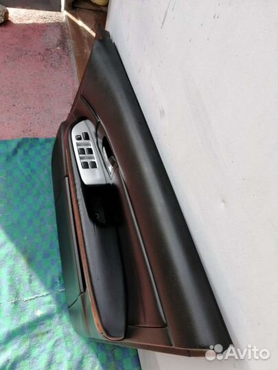 Продаю дверные карты на Тойоту Харриер, Лексус 2 п