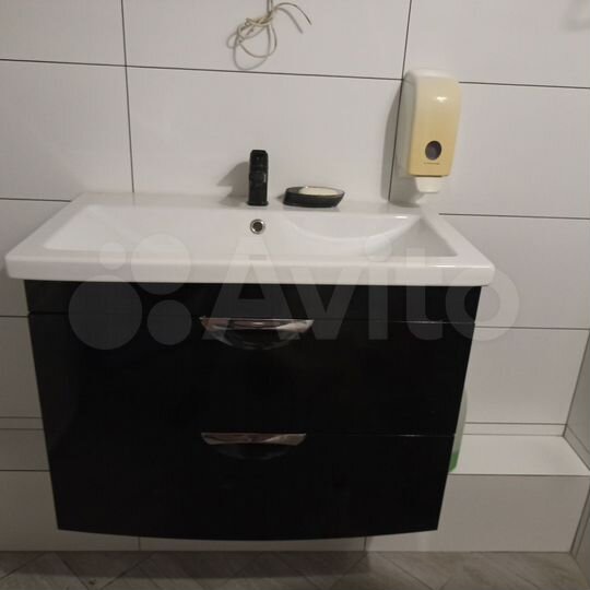 3-к. квартира, 79 м², 16/16 эт.