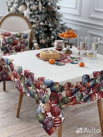 Скатерть новогодняя гобеленовая