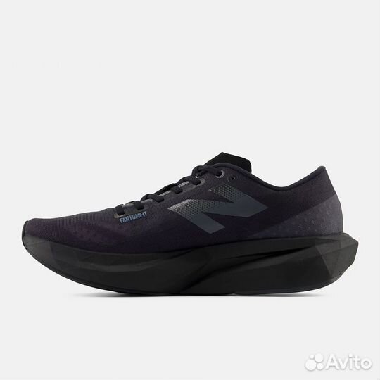 Кроссовки мужские New Balance FuelCell Rebel v4