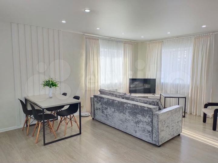 Дом 67,3 м² на участке 6 сот.