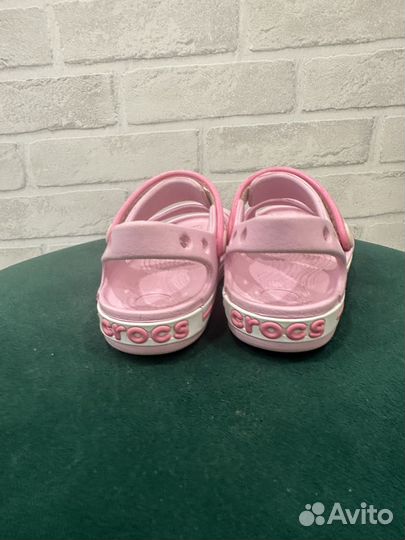 Сандали crocs c7