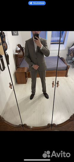 Мужской классический костюм новый