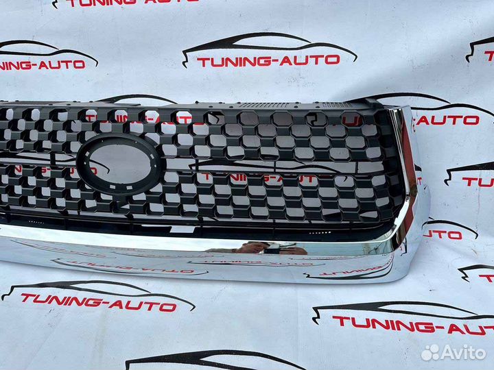 Решетка радиатора Toyota Tundra E7883