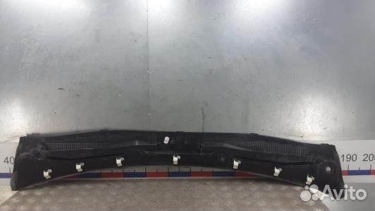 Накладка декоративная (жабо, дождевик) renault meg