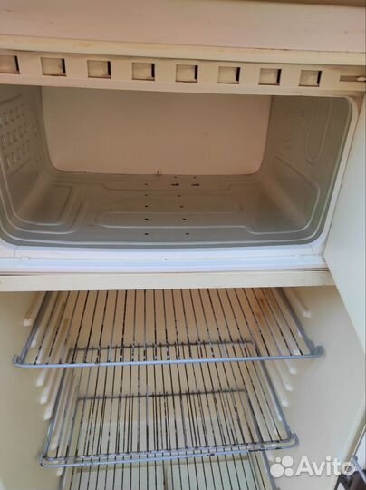 Холодильник Полюс