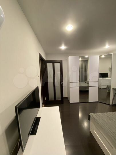 2-к. квартира, 54 м², 1/5 эт.