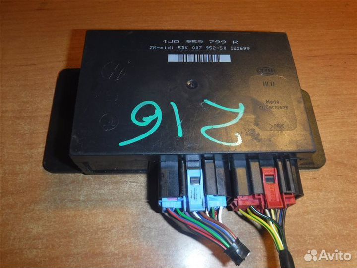 Блок комфорта Volkswagen Passat