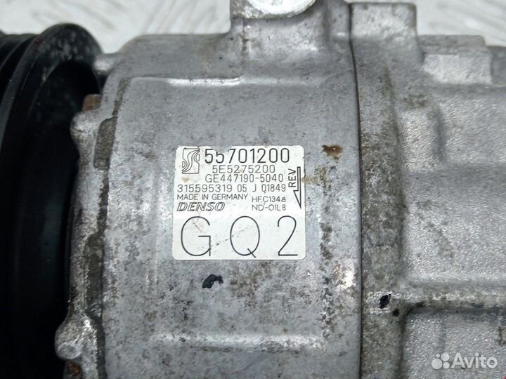 Компрессор кондиционера для Opel Corsa D 55701200