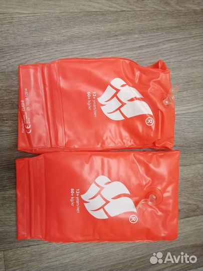 Нарукавники для плавания