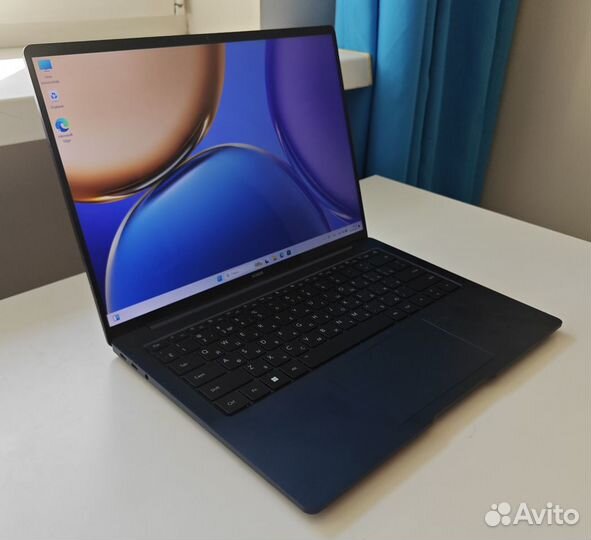 Honor Magicbook View 14\i5\16gb\512ssd\2520x1680