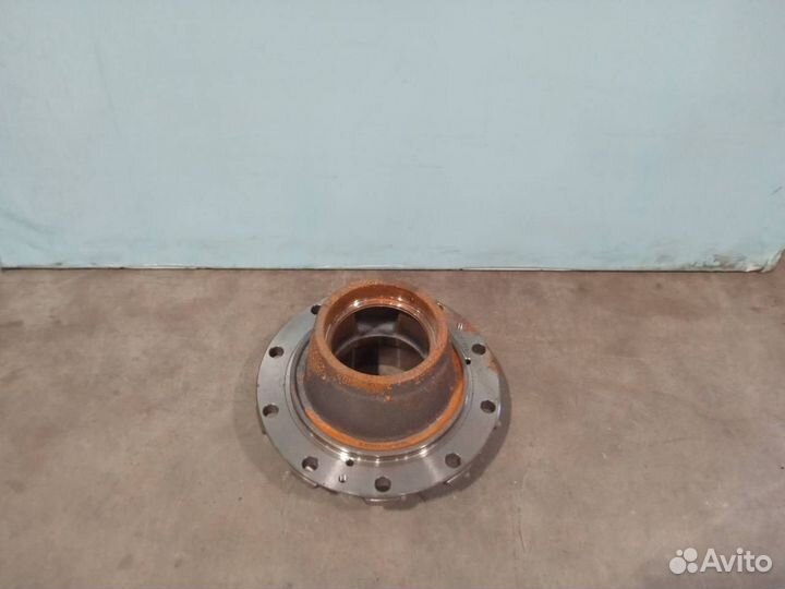 Ступица задняя Mercedes W932 A3463562801