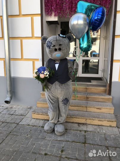 Поздравление от мишки, ростовая кукла