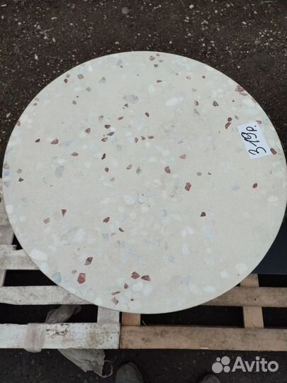 Столы для кафе ресторана с каменной столешницей