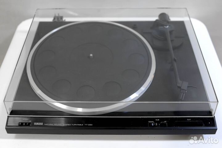 Проигрыватель Винила Yamaha TT-230, 1989г
