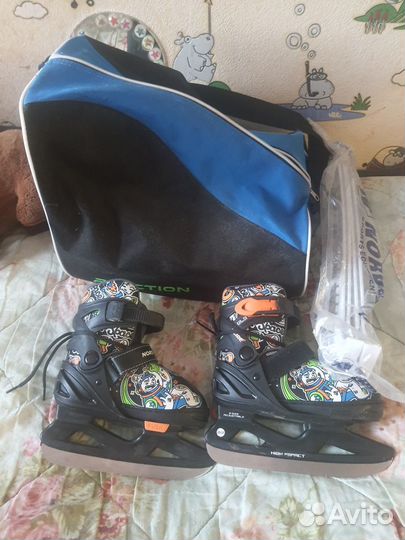 Коньки детские р.26-31 с сумкой