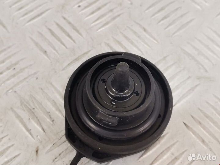 Пробка расширительного бачка Audi Q5 8R 2012