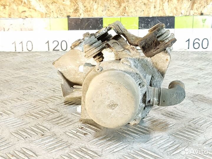 Насос вакуумный Audi A3 1996 2003