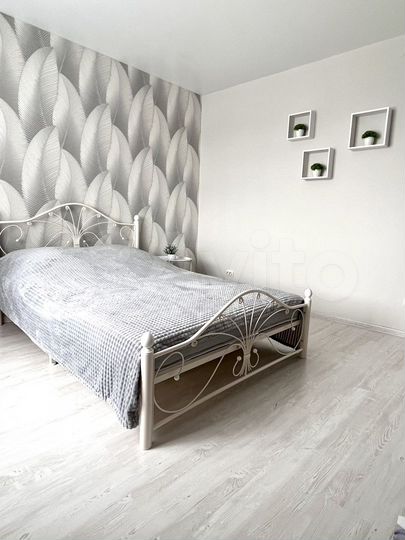 2-к. квартира, 56 м², 8/17 эт.