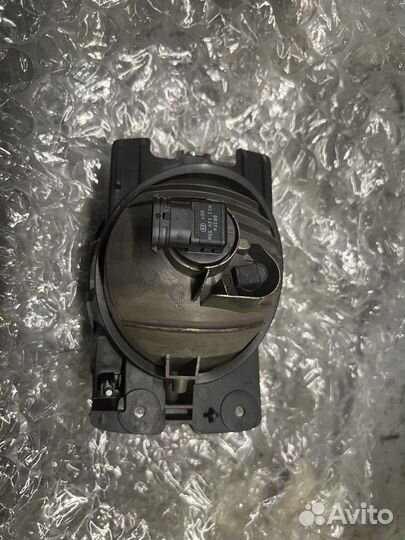 Фара противотуманная левая Honda Pilot 2 дорест