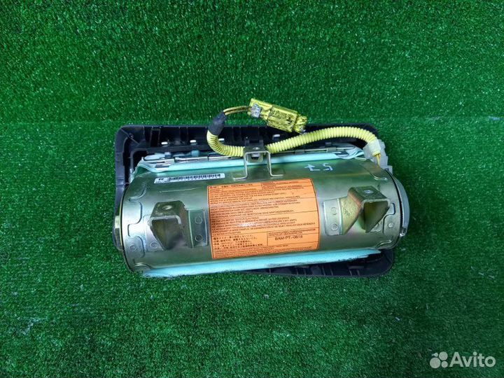 Подушка безопасности пассажира Subaru Legacy