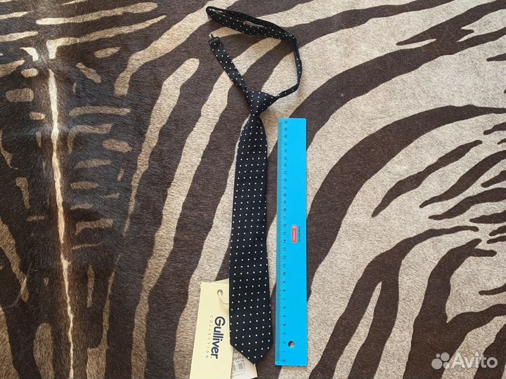 Галстук для девочки на застежке